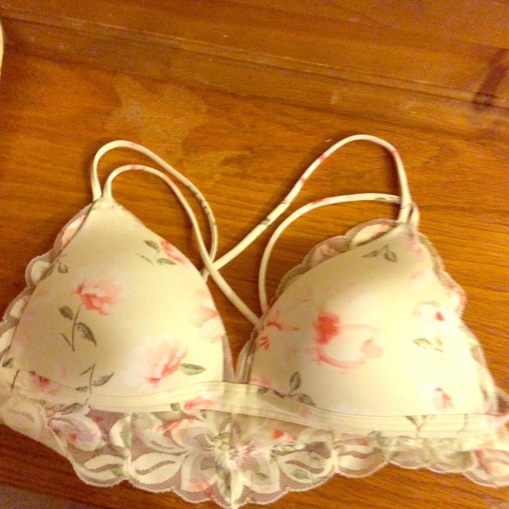 VS pink bralette